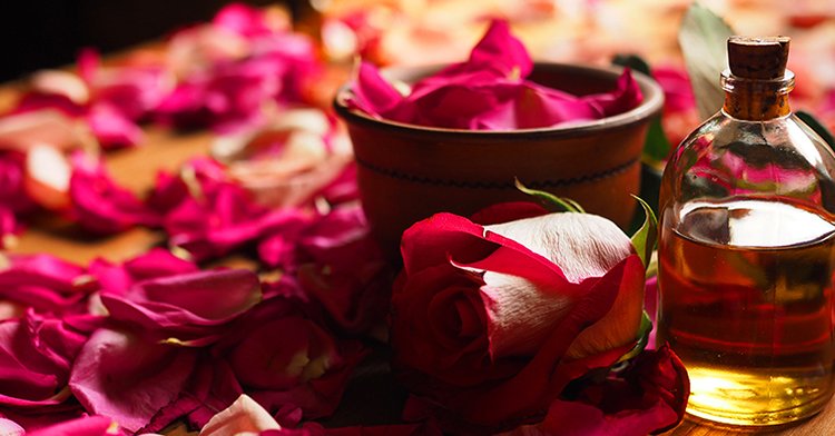 lưu ý khi sử dụng tinh dầu hoa hồng